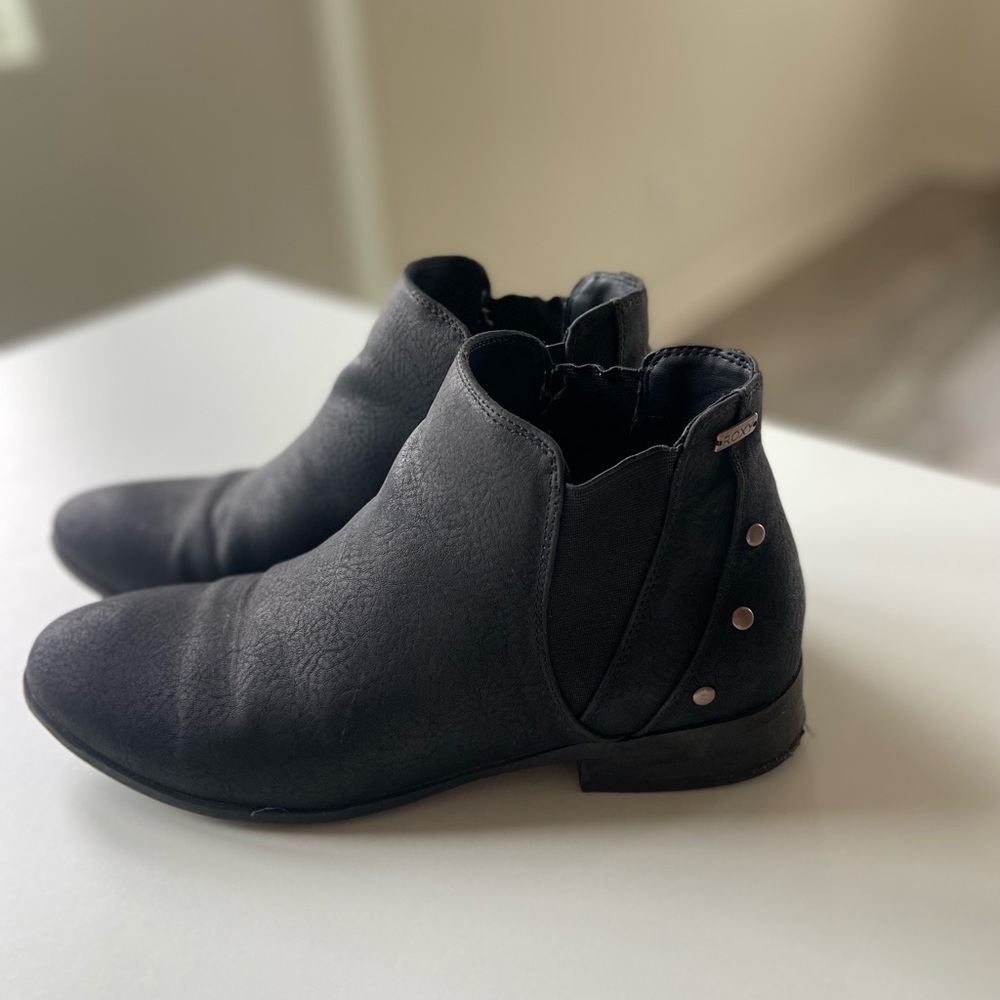 Roxy Ankle Slip-On Black Boots Booties